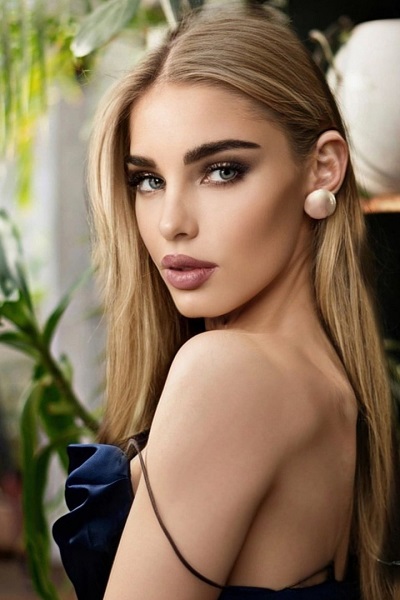 Miroslava