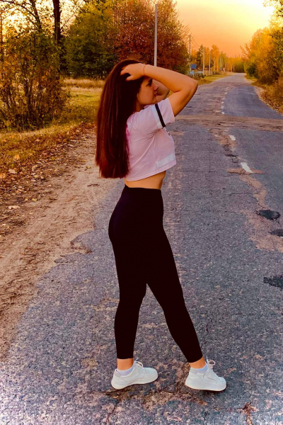 Alona