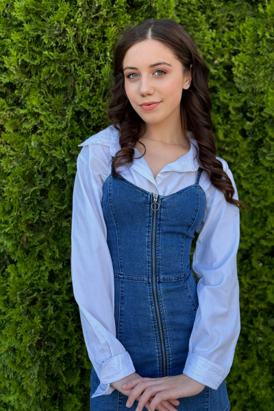 Alona
